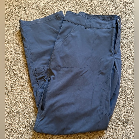 Columbia Charcoal Gray Hiking Pants - Picture 3 of 4